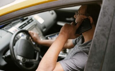 Indemnité carburant de 100 euros : les salariés grands rouleurs peuvent la demander depuis le 27 octobre